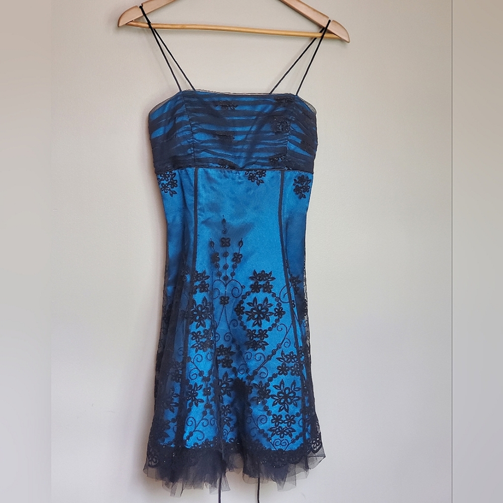 Elegant Blue and Black Floral Dress